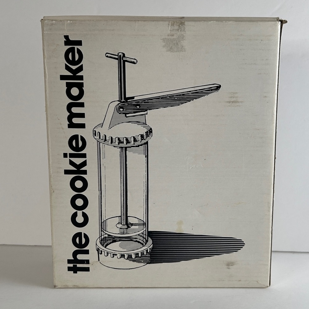 Cookie Press Knobler The Cookie Maker with Discs and Recipes in box Xmas Cookies